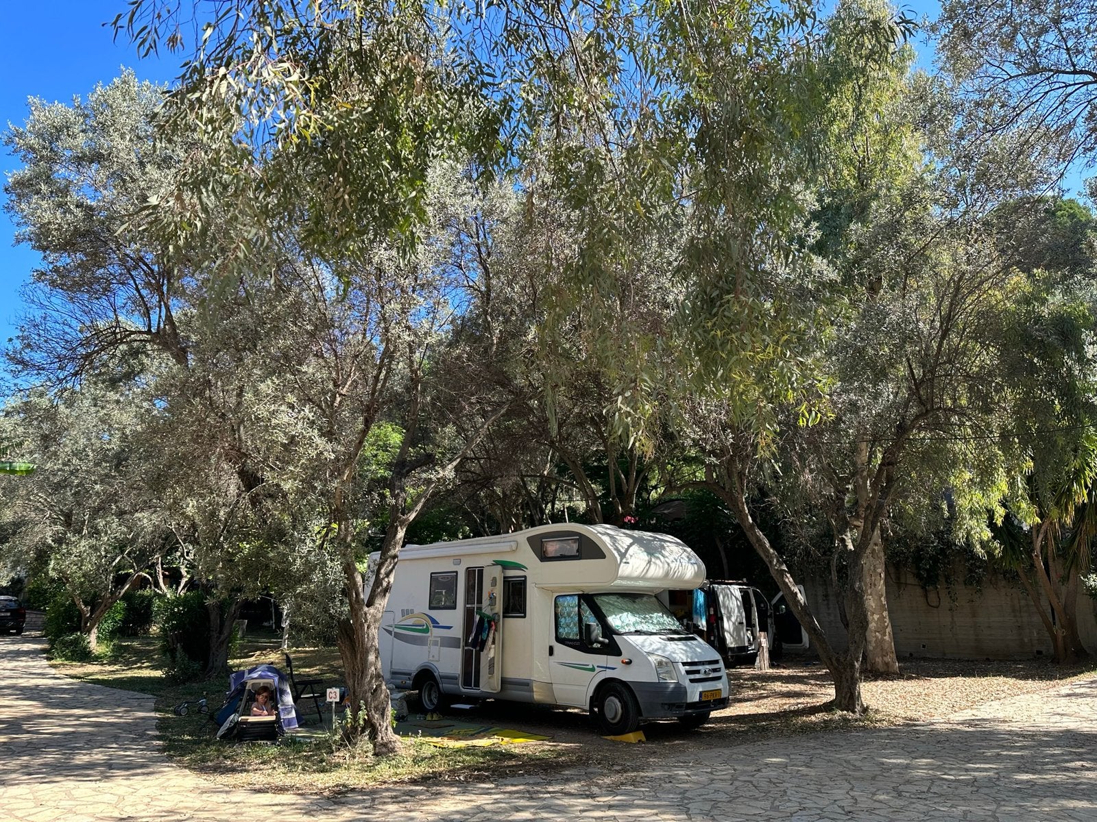 Geweldige gezinscamper!, Caravans en Kamperen, Campers, Particulier, tot en met 4, Alkoof, Chausson, Ford, 7 tot 8 meter, Diesel