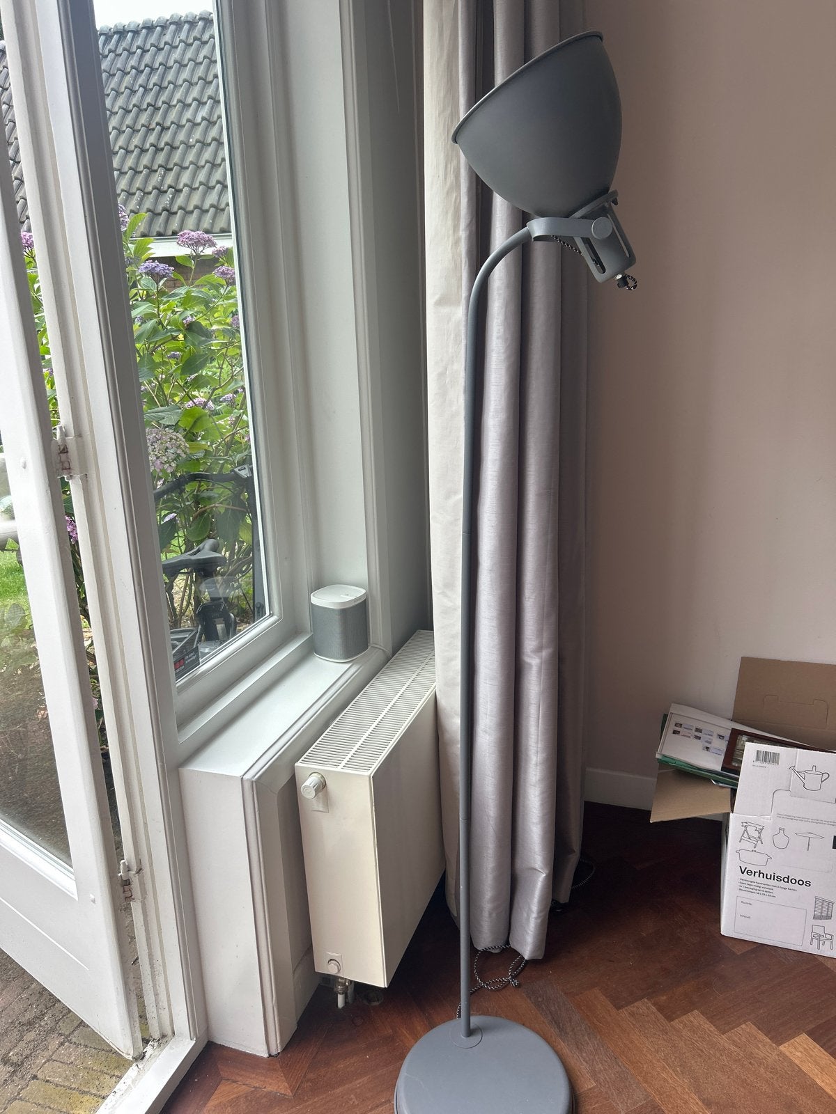 VT Wonen Grijze Industriële Staande Lamp, Ophalen, Gebruikt, Metaal, 150 tot 200 cm