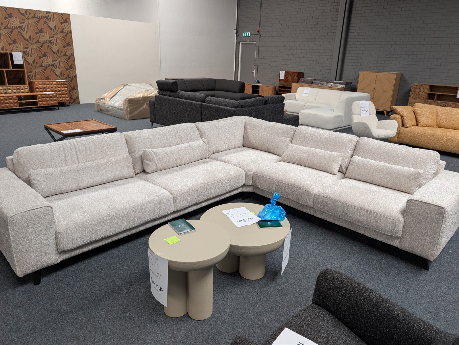 NIEUW! Grote Mainz Feelings Hoekbank - Comfortabel & Stijlvo, Modern, Comfortabel, Hoekbank, Ophalen of Verzenden, Vierpersoons of meer