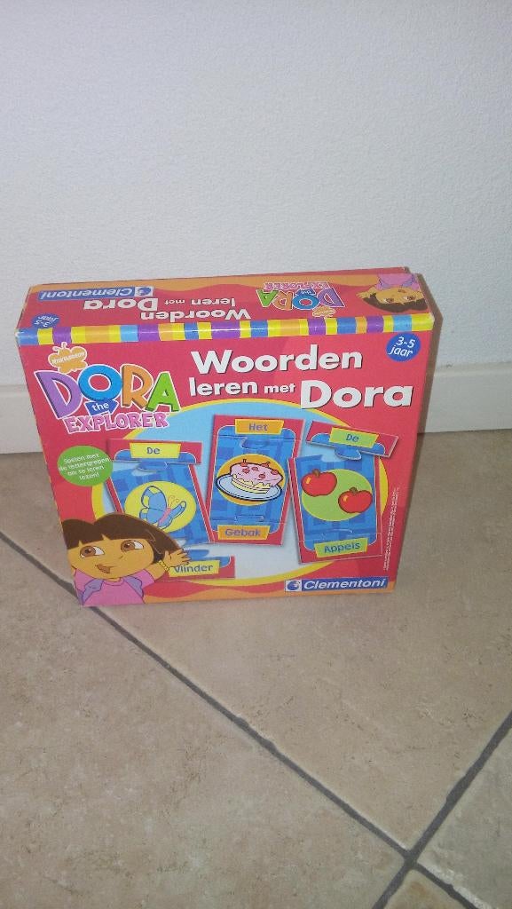 Dora, woordjes leren, Kinderen en Baby's, Speelgoed | Educatief en Creatief, Ophalen of Verzenden, Zo goed als nieuw, Taal en Lezen