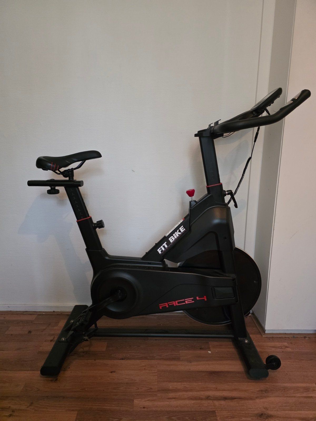 Foto 3 van FitBike Race 4 Indoor Cycle Hometrainer