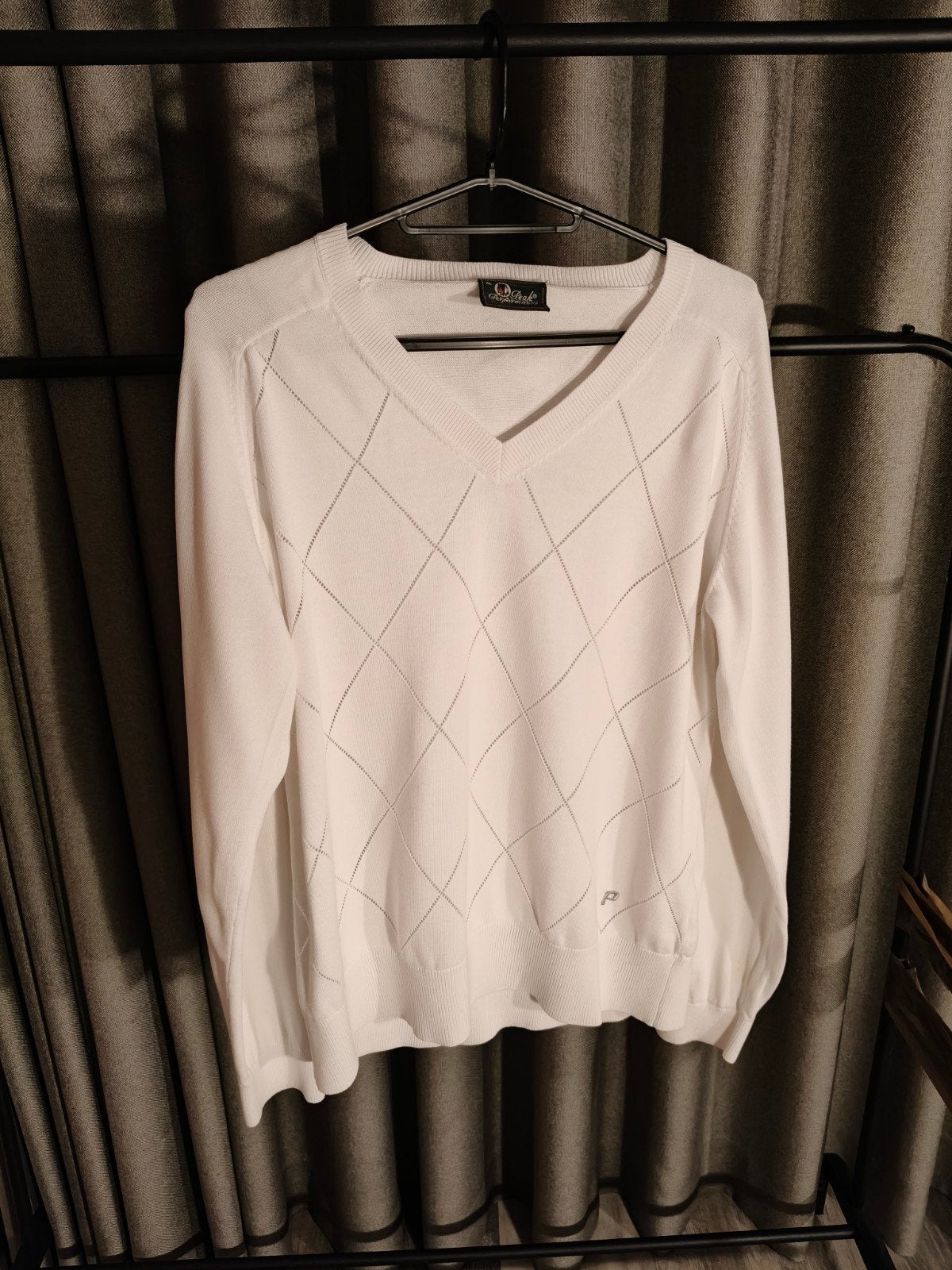 Witte Peak Performance V-hals trui met ruitpatroon, Kleding | Heren, Peak Performance, Wit, Maat 56/58 (XL), Ophalen of Verzenden