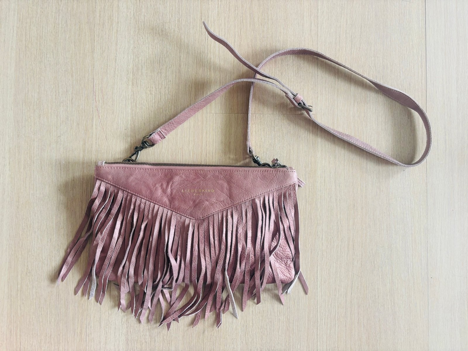 Liebeskind Berlin Carol Fringe Schoudertasje Roze, Ophalen of Verzenden, Nieuw, Roze, Schoudertasje
