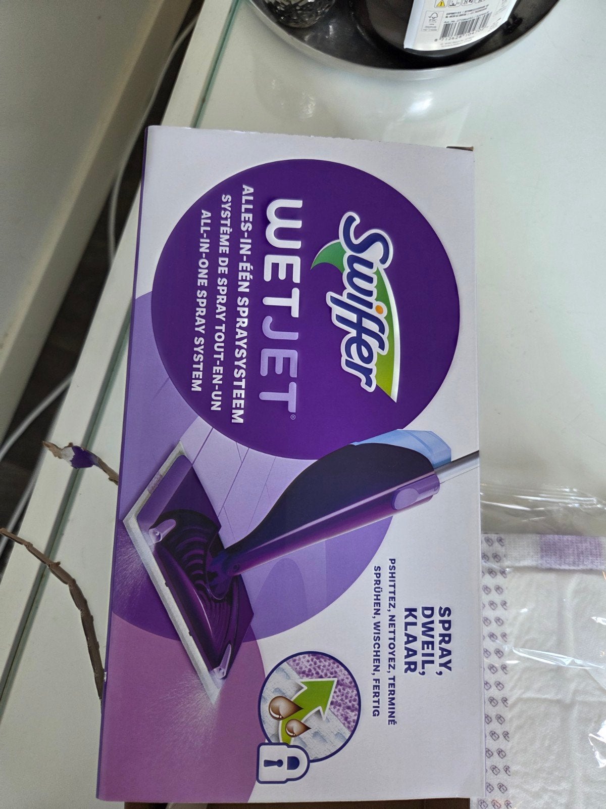 Swiffer WetJet dweil - Werkt perfect, batterijen vervangen, Huis en Inrichting, Schoonmaakartikelen, Ophalen
