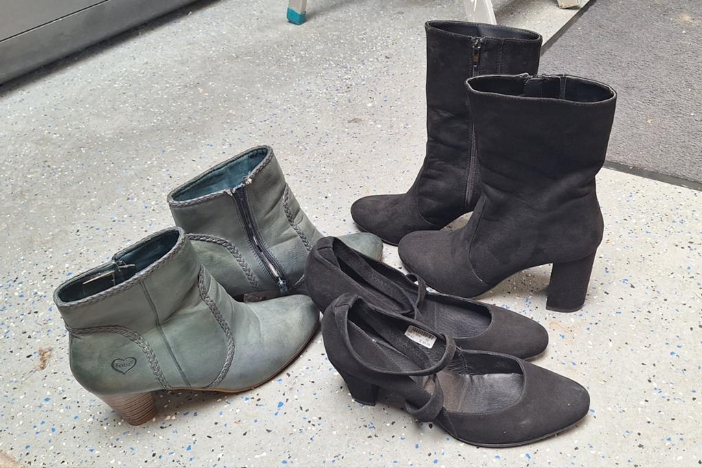 Laarsjes en schoenen maat 39 van Fabs, Manfield en Graceland, Kleding | Dames, Schoenen, Zwart, Lage of Enkellaarzen, Ophalen of Verzenden