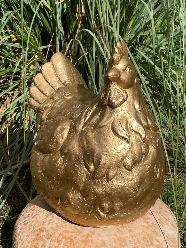 (tuin)beeld gouden kip, boerderij 40cm, Ophalen, Nieuw, Kunststof, Dierenbeeld