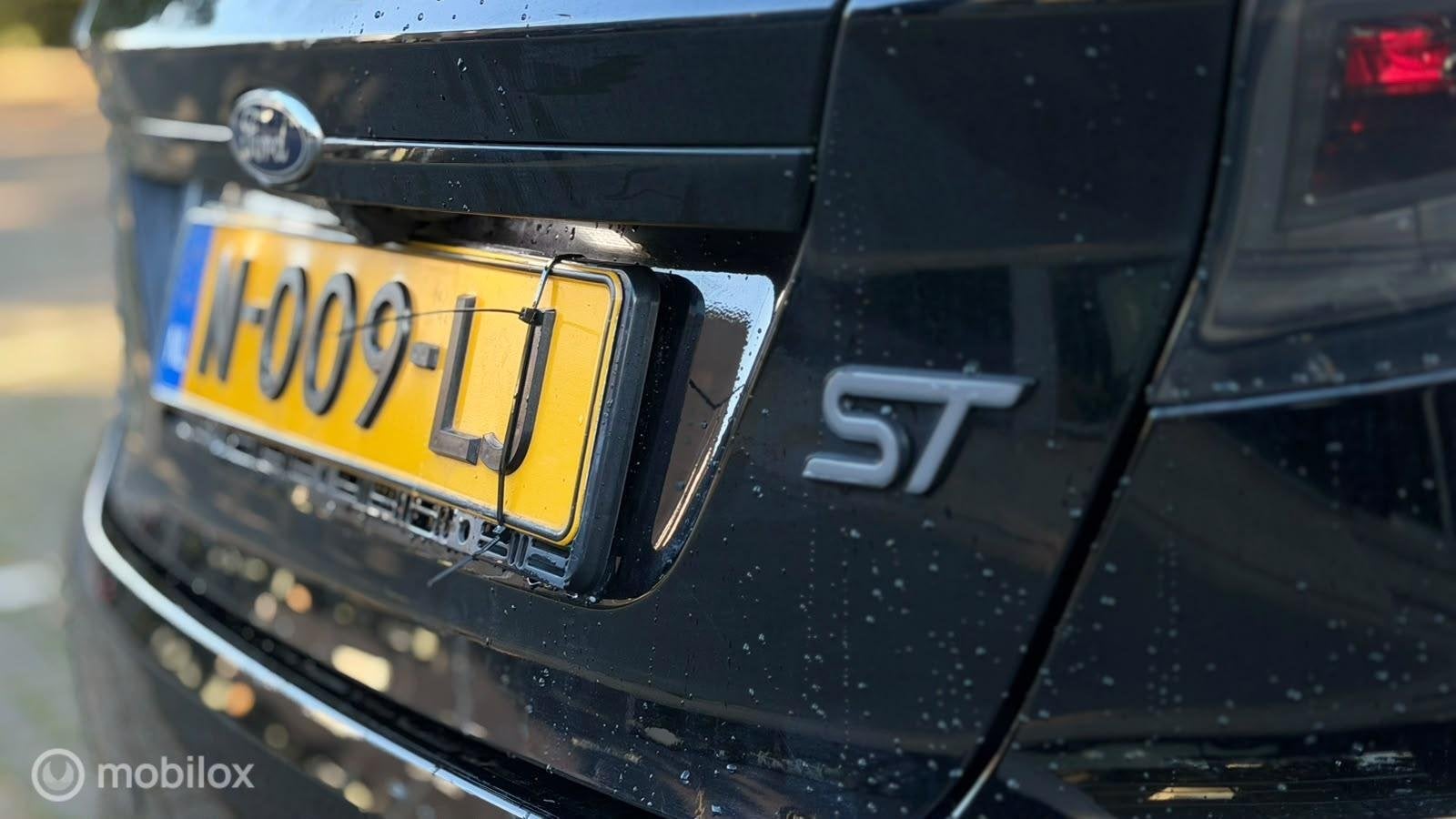 Foto 9 van Ford Fiesta ST 1.6| Milltek | Maxton | Carbon | Pops & Bangs