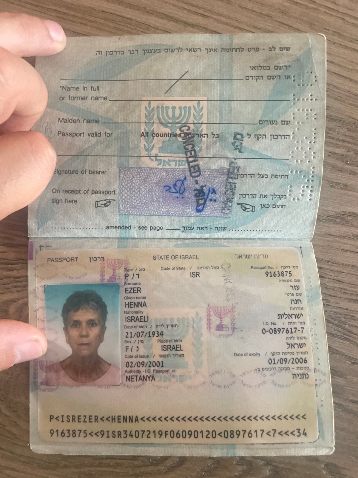 Verzamelaarsitem: Paspoort uit 1934 met vele visa en stempel, Ophalen of Verzenden