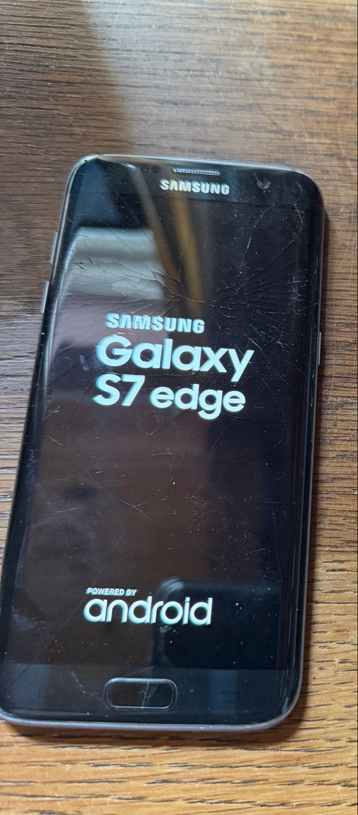Samsung Galaxy S7 Edge - Kleine cracks, werkt perfect, Telecommunicatie, Mobiele telefoons | Samsung, Gebruikt, Touchscreen, Ophalen of Verzenden