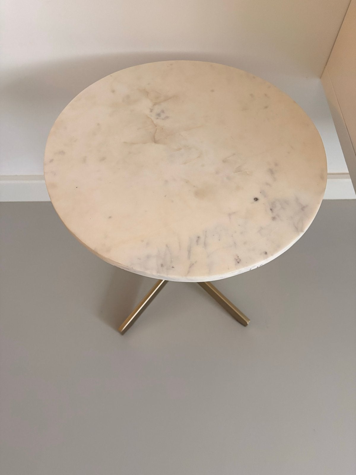 Zara Home bijzettafel marmerlook 45x40 cm, Minder dan 55 cm, Gebruikt, Rond, Ophalen of Verzenden
