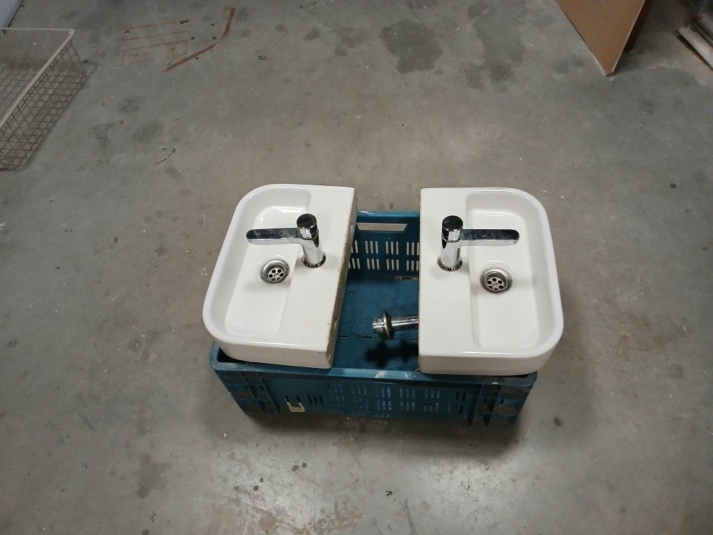 Set van 2 wastafels met kranen, Ophalen, Gebruikt, Chroom, Wastafel