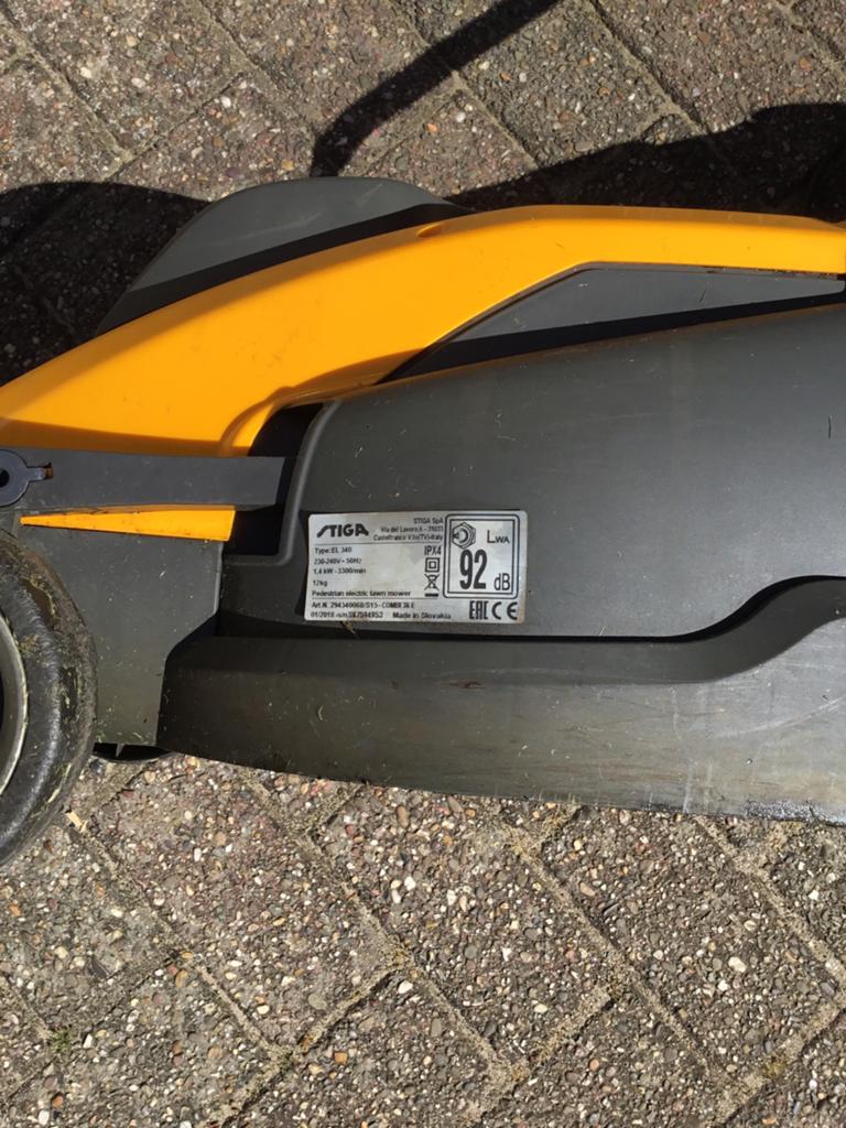 Te koop: Stiga EL340 electrische grasmaaier, Ophalen, Zo goed als nieuw