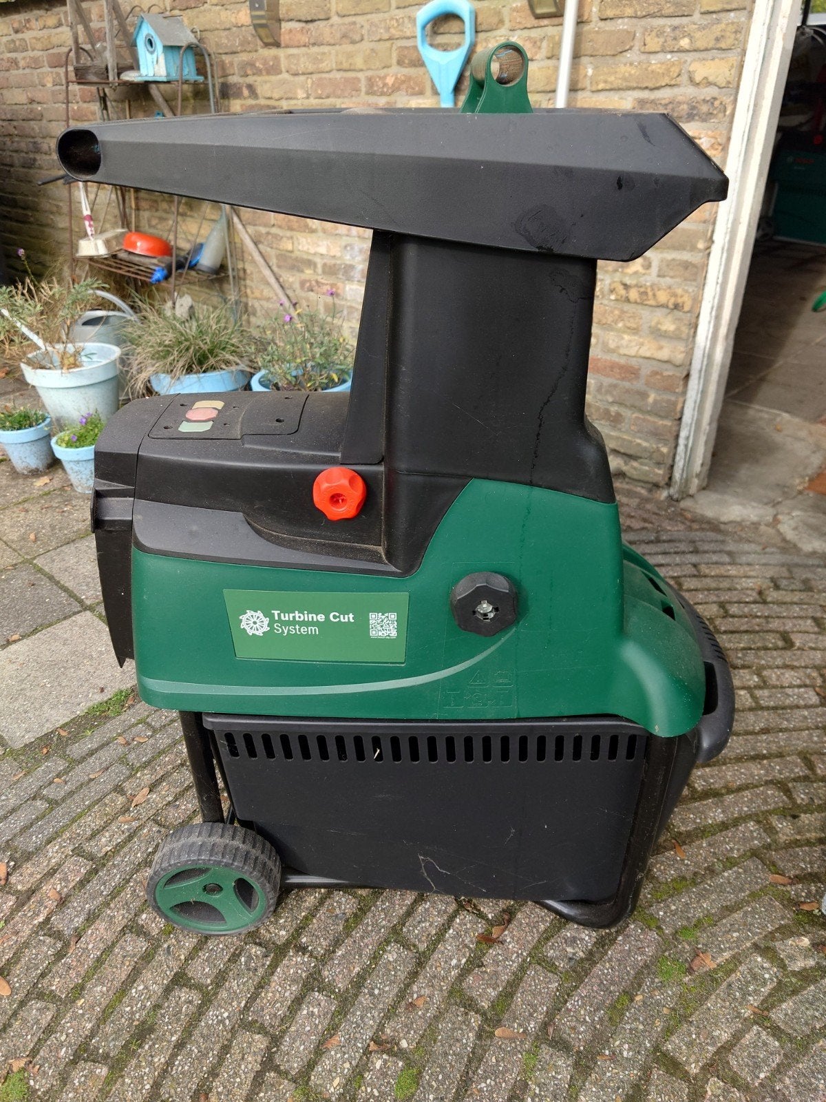 Bosch hakselaar AXT25 TC, Ophalen