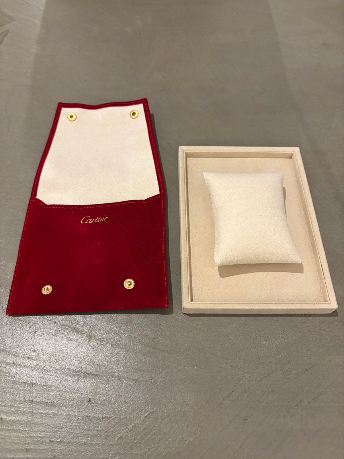 Cartier Suède Reisetui voor Horloge/Sieraden, Ophalen of Verzenden