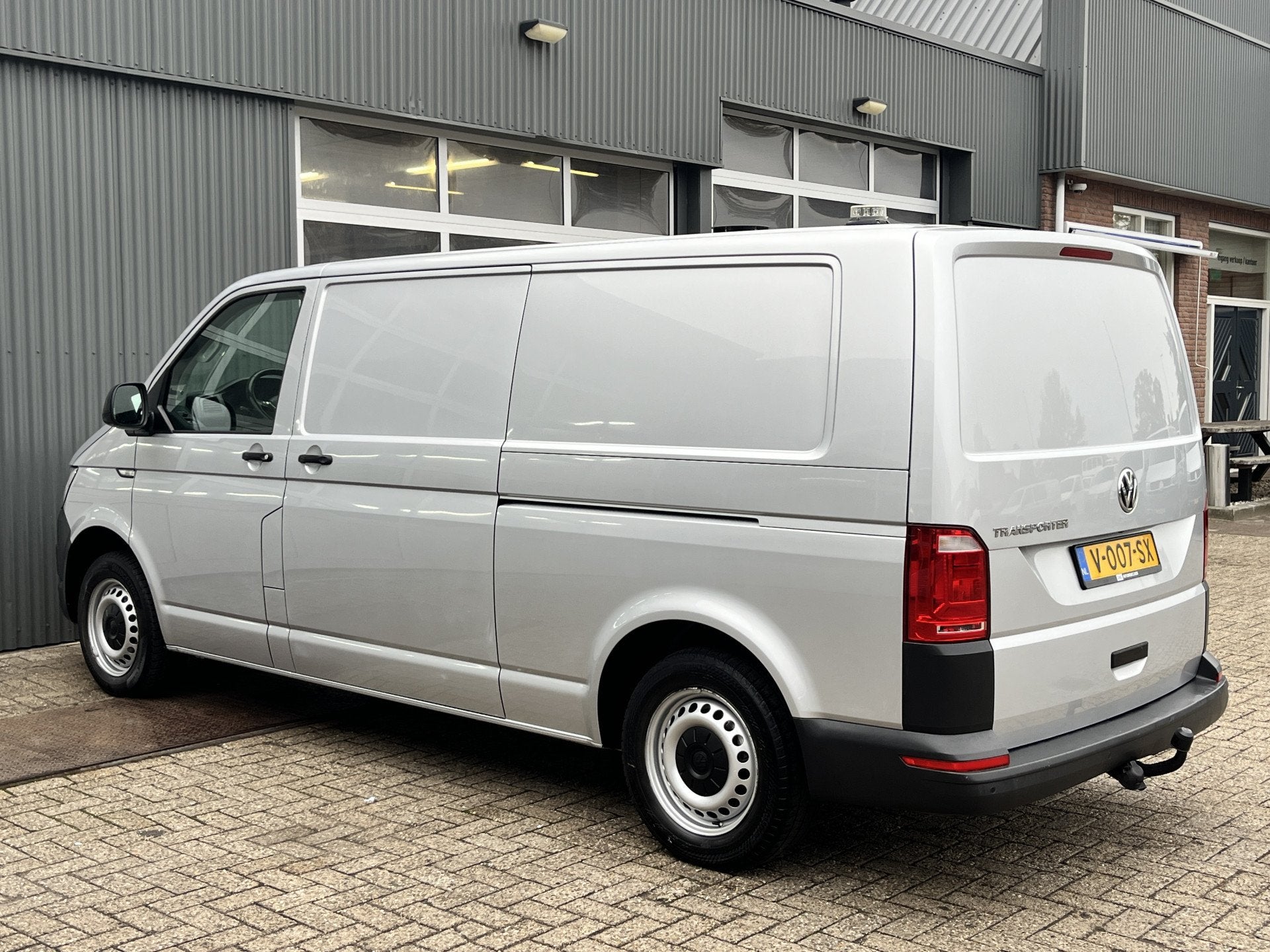 Volkswagen Transporter 2.0 TSI L2H1 Benzine Dubbele Schuifde, Auto's, Voorwielaandrijving, Stof, Gebruikt, 4 cilinders