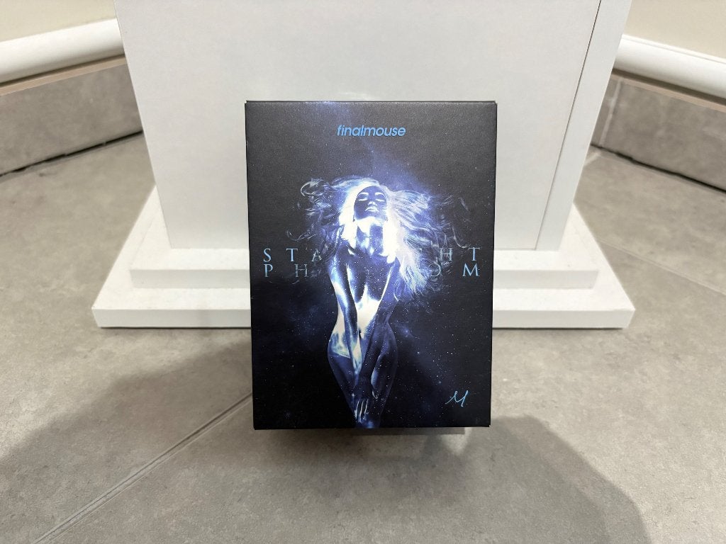 Finalmouse Starlight-12 Phanton M, Computers en Software, Rechtshandig, Verzenden, Gaming muis, Zo goed als nieuw