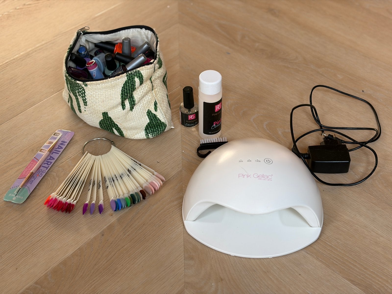 Pink Gellac XL starterspakket met UV-lamp en veel kleuren, Ophalen, Gebruikt, Overige typen