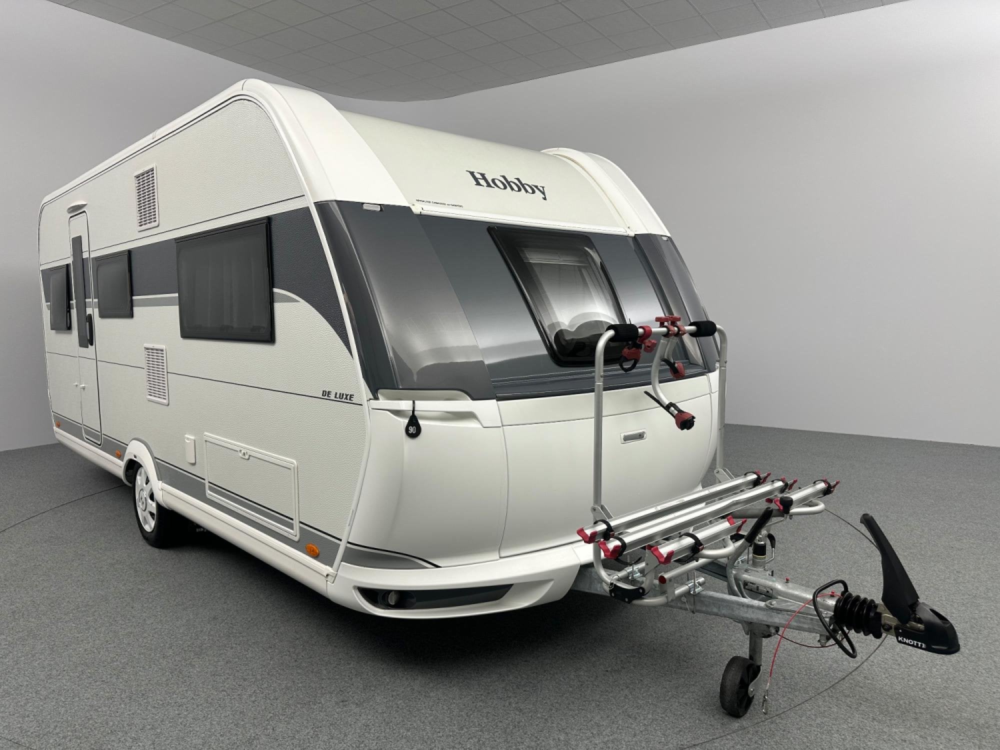 Hobby De Luxe 495 UL Mover Voortent Fietsendrager, Hordeur, Rondzit, Hobby, Bedrijf