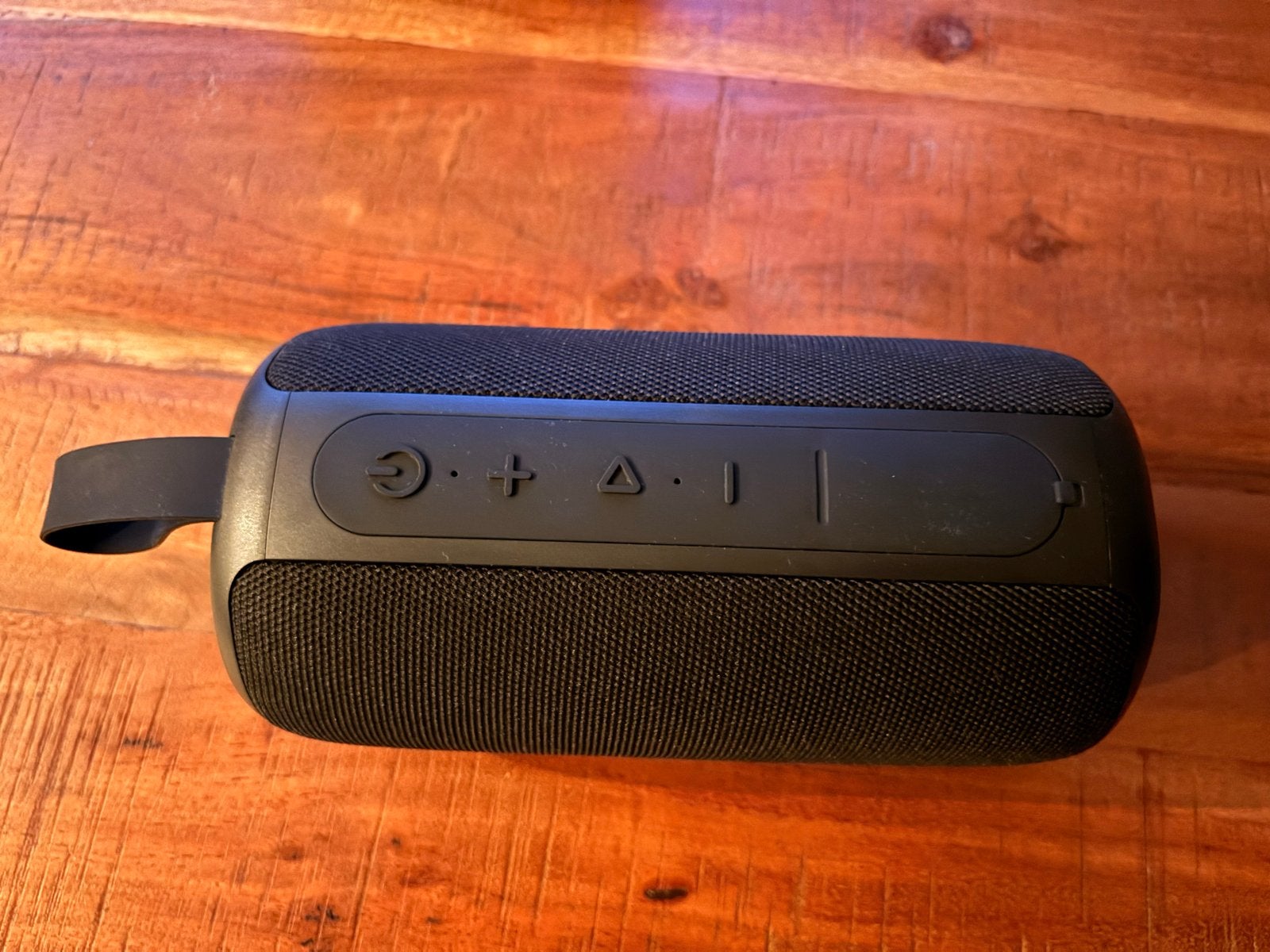 2x Fresh 'n Rebel Rockbox Bold M Draagbare Bluetooth Speaker, Audio, Tv en Foto, Luidsprekers, Zo goed als nieuw, Draagbare speaker