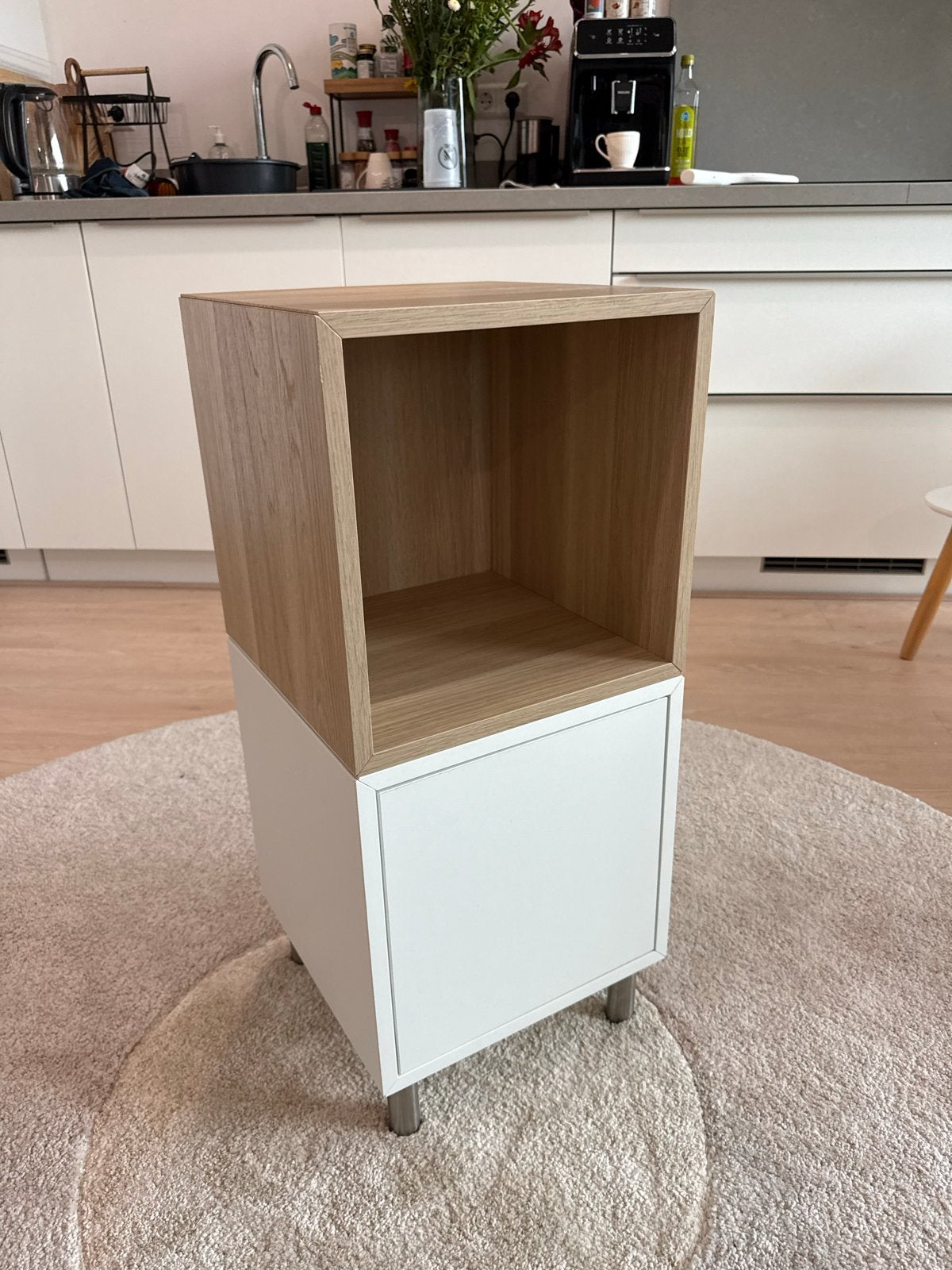 IKEA EKET kastje met open vak en deurtje, Huis en Inrichting, Ophalen of Verzenden, Zo goed als nieuw