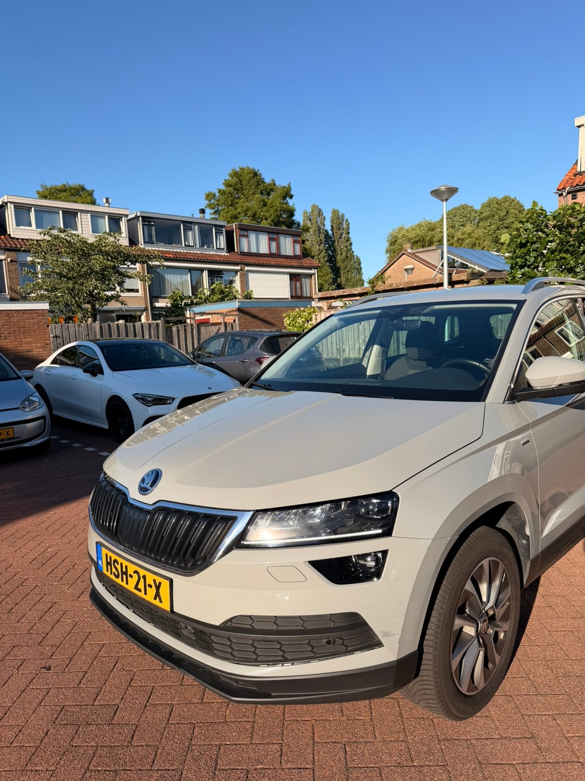 Skoda Karoq 1.5 TSI ACT 150pk 2022 Nardo Grey, Auto's, Voorwielaandrijving, 1498 cc, 4 cilinders, 700 kg