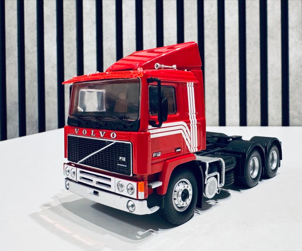 Volvo F12 Tekno Basis Plus 2015 Tekno 1:50 (68056), Ophalen of Verzenden, Zo goed als nieuw, Bus of Vrachtwagen, Overige merken