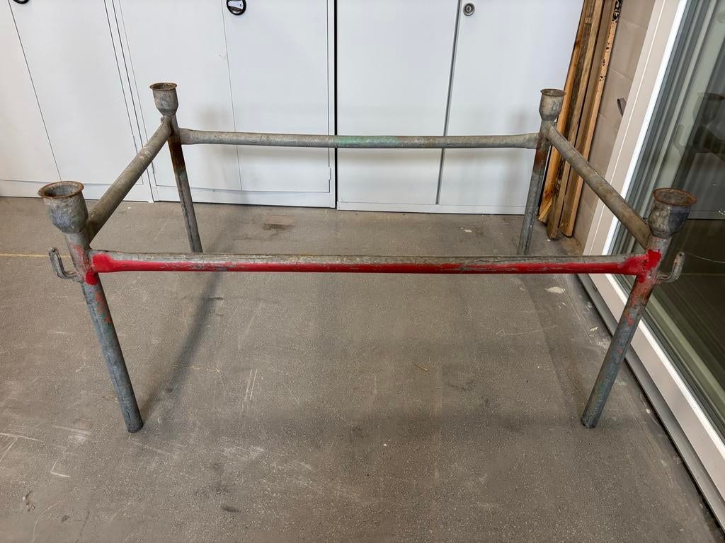 Steigerbok - ophalen Alblasserdam Gebruikt maar functioneel, Ophalen, Gebruikt, Overige typen, Minder dan 2 meter