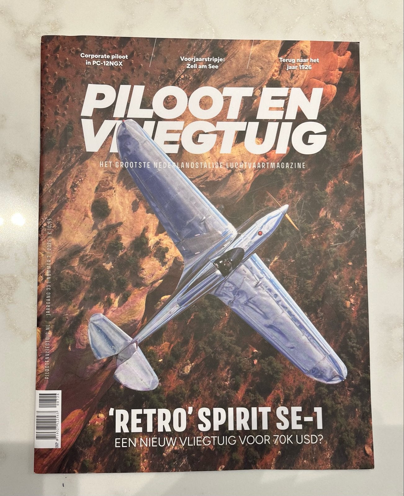 Piloot en Vliegtuig - Juli 2026, Ophalen of Verzenden, Zo goed als nieuw, Overige typen