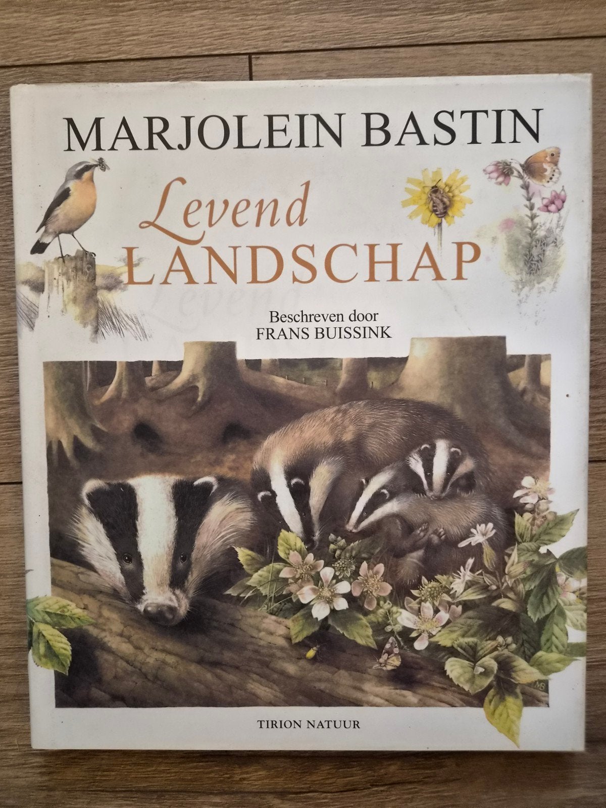 Marjolein Bastin - Levend Landschap (Tirion Natuur), Ophalen of Verzenden, Gelezen, Natuur algemeen, Marjolein Bastin