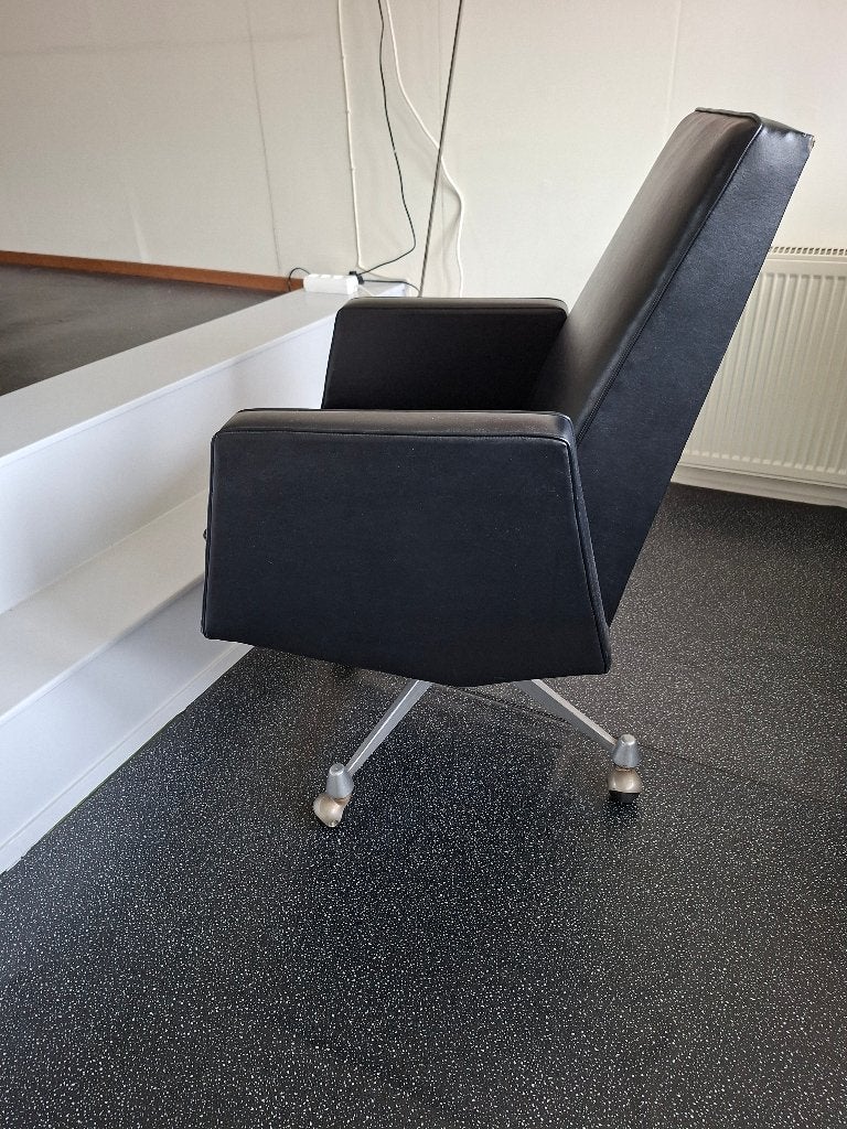 Stoel Artifort, Ophalen, Overige materialen, Gebruikt, Zwart