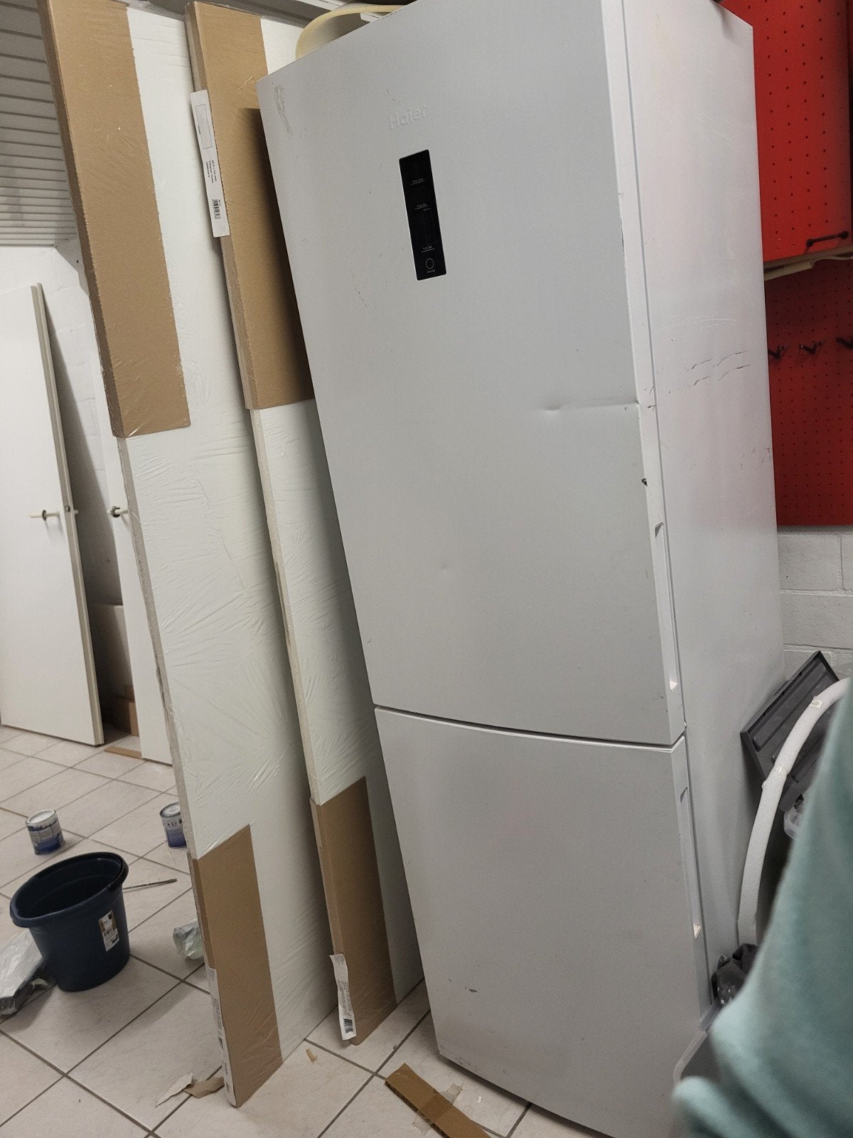 Haier koelkast met vriesvak (vriezer defect), Witgoed en Apparatuur, Ophalen, 200 liter of meer, 60 cm of meer, 160 cm of meer