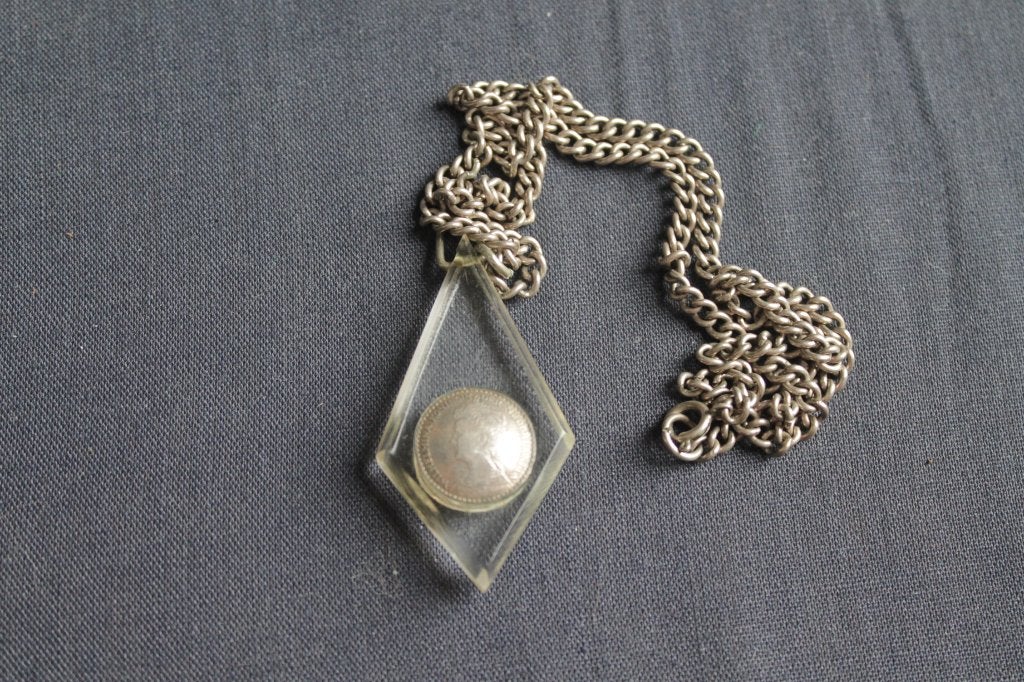 Hanger Wilhelmina dubbeltjes in plexiglas vliegtuigglas, Verzenden, Koningin Wilhelmina, 10 cent, Zilver
