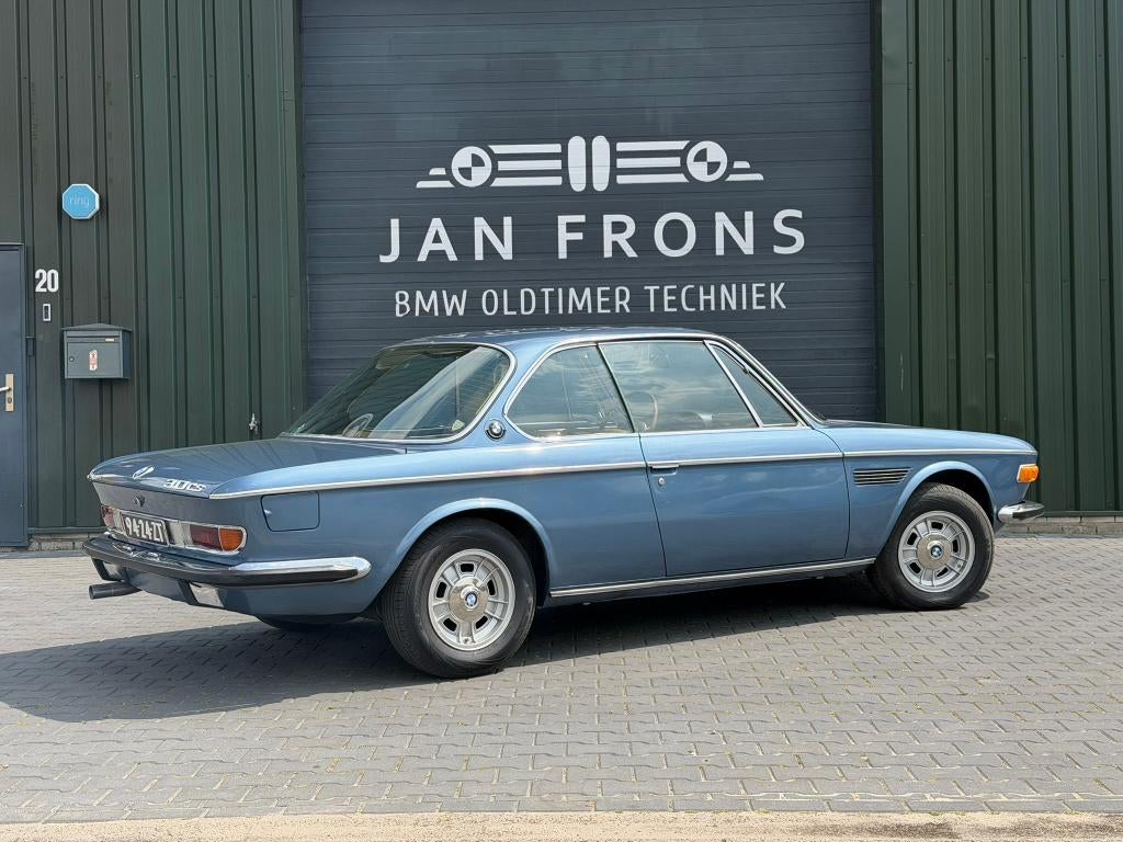 BMW 3.0 CS - 1972 - Baikal Metallic - Schuifdak, Auto's, Automaat, Achterwielaandrijving, Blauw, Bruin