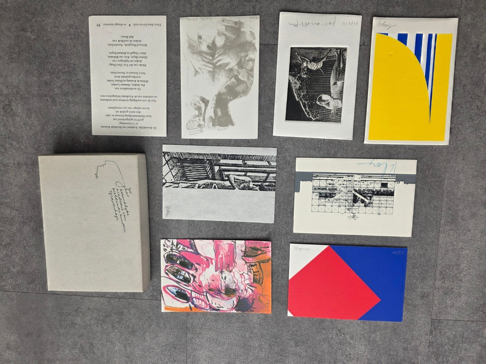 Grafiekmap KABK Den Haag - Oplage 250 stuks kees van bohemen, Antiek en Kunst, Kunst | Etsen en Gravures, Ophalen of Verzenden