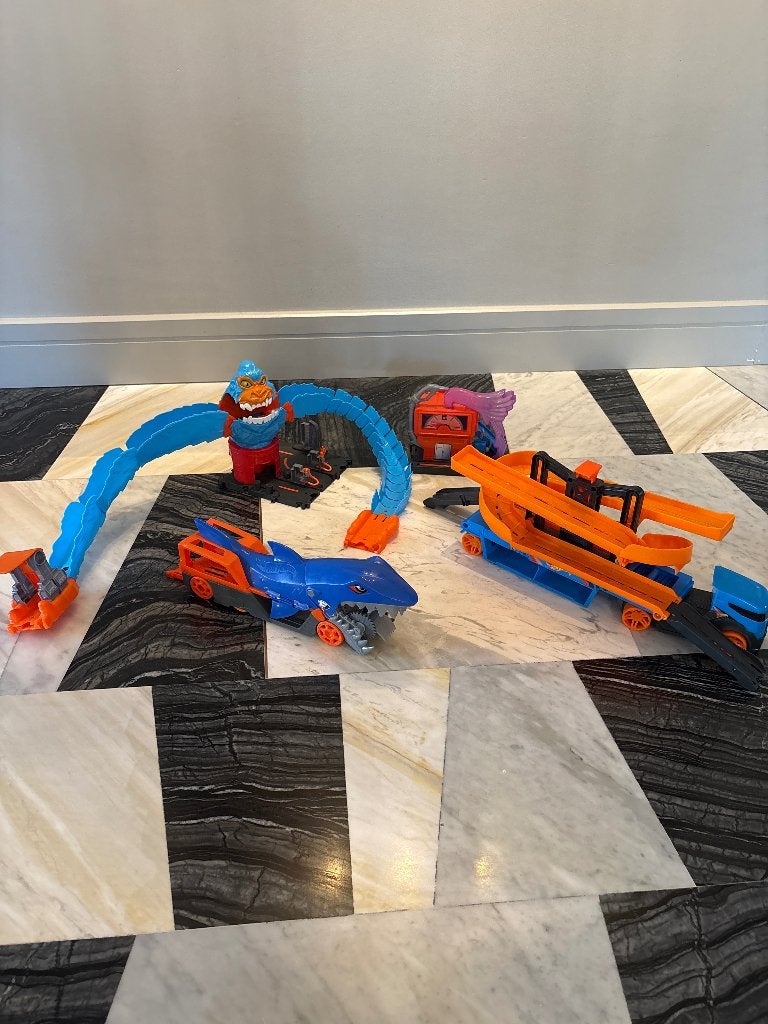 Hot wheels speelgoed diverse, Ophalen, Gebruikt, Onderdelen, Zelf te bouwen