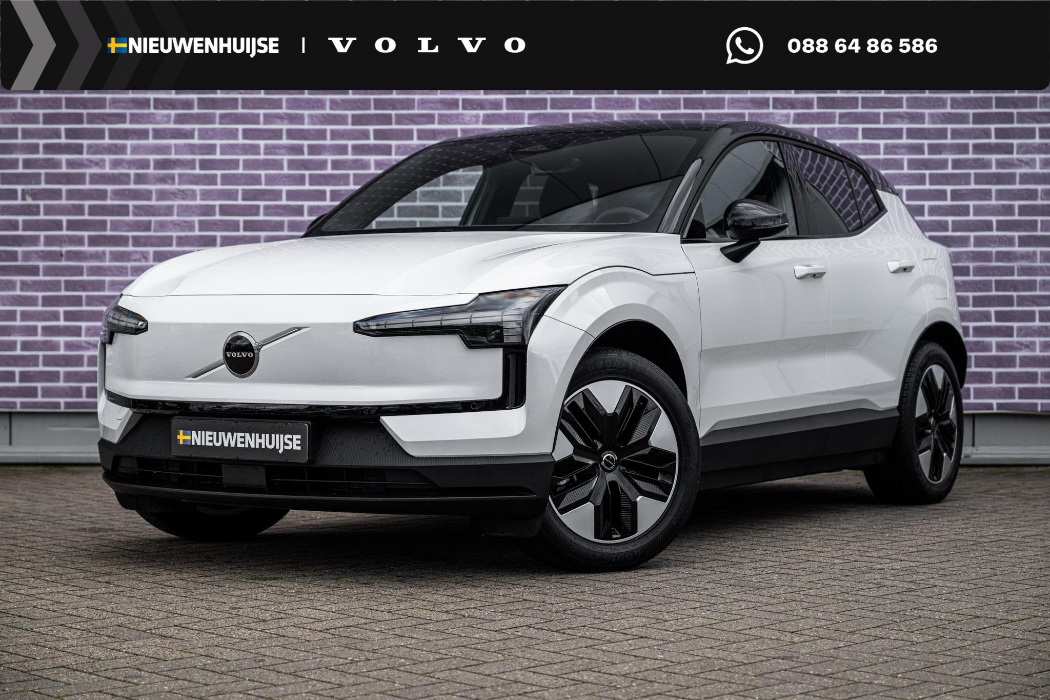 Volvo EX30 Single Motor 51 kWh Plus | Trekhaak | Elektrisch, Auto's, Volvo, 12 maanden, Achterwielaandrijving, Gebruikt, Leder en Stof