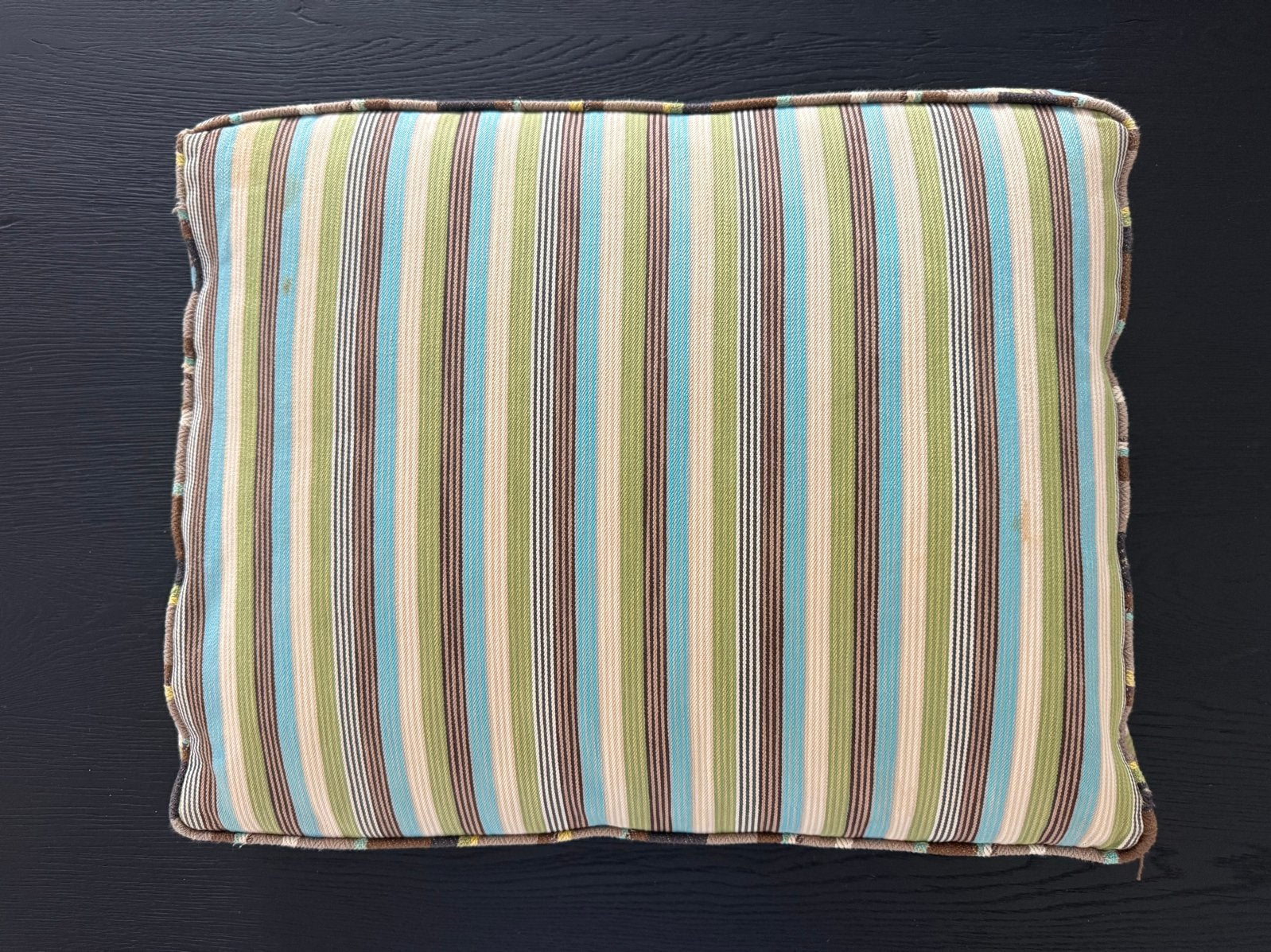Uniek sier kussen  van Designers Guild Stof - Handgemaakt, Overige merken, Meerkleurig, Vierkant, Ophalen of Verzenden