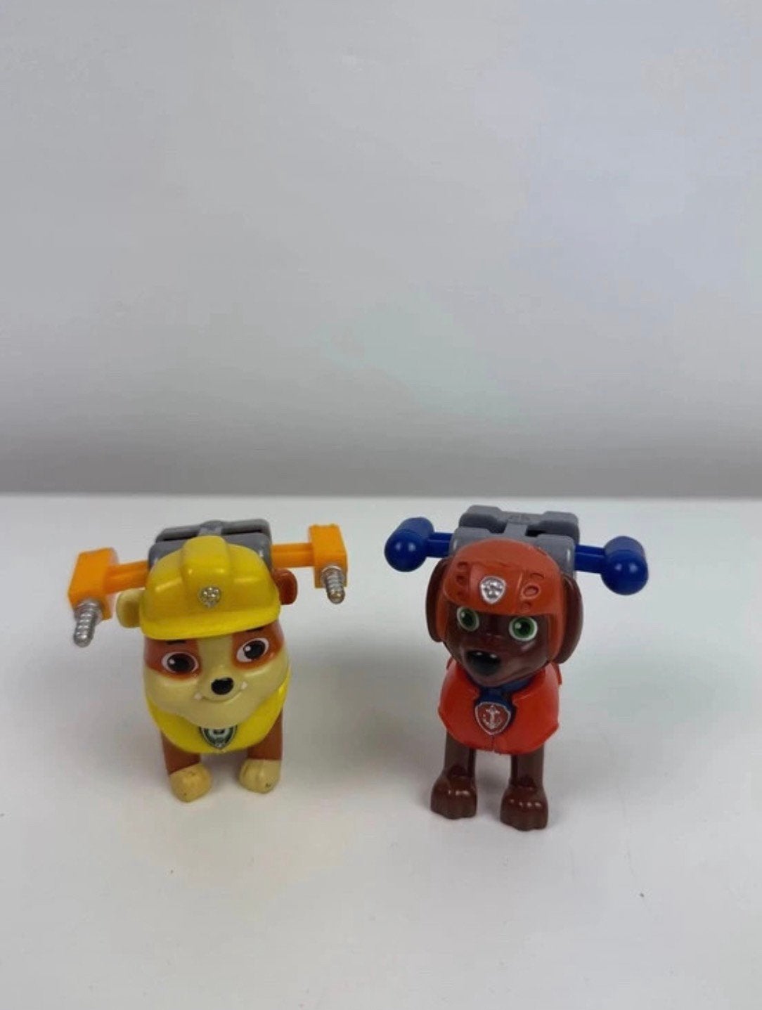 Twee pups, Ophalen of Verzenden, Zo goed als nieuw