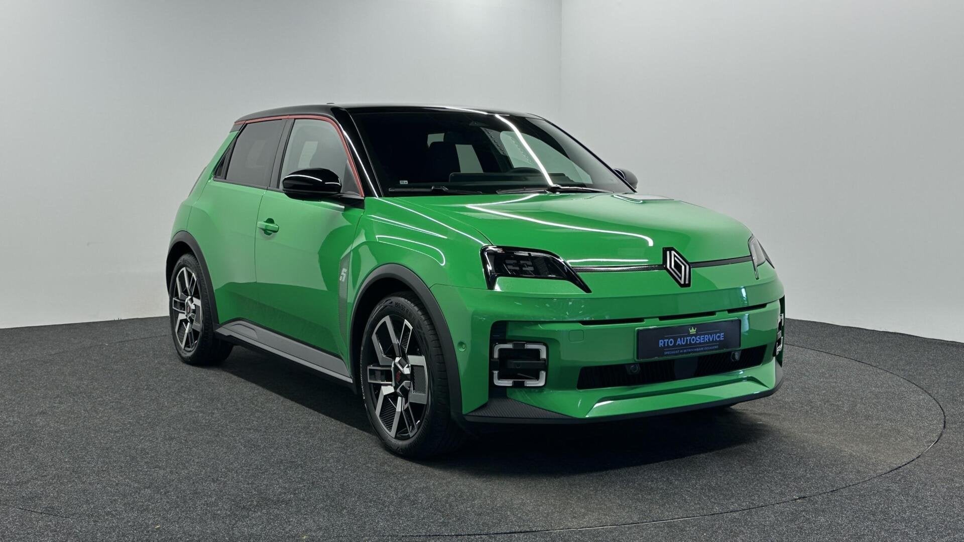 Renault R5