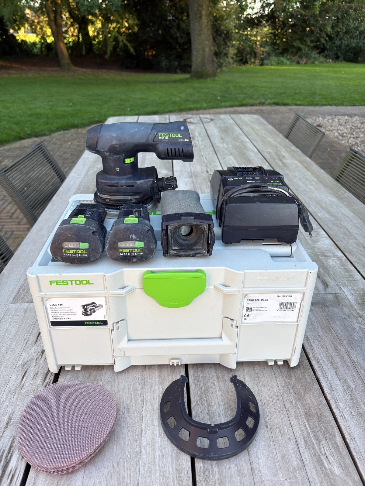 Festool ETSC 125 3,0 I-plus schuurmachine (incl. accu's), Ophalen of Verzenden, Zo goed als nieuw, 1200 watt of meer, Excentrische schuurmachine