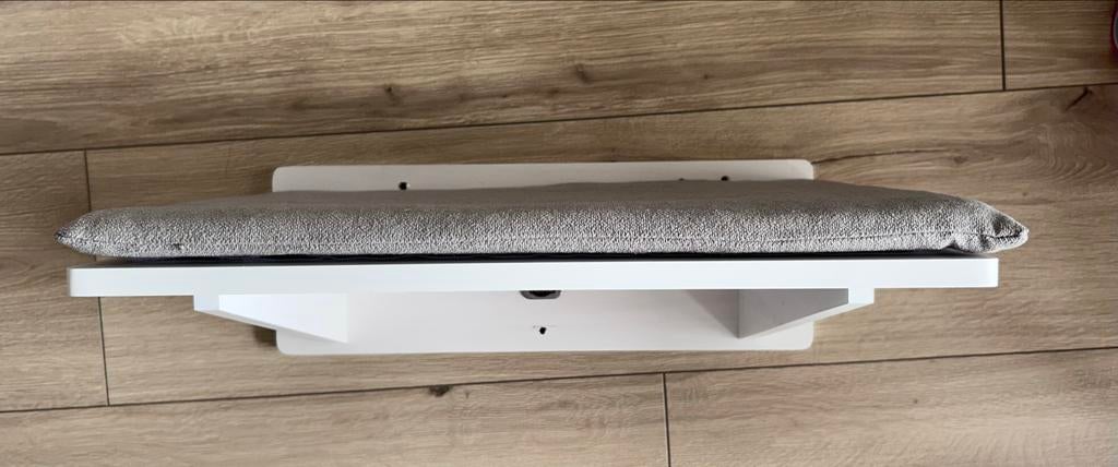 Trixie katten wandplank met kussen, Ophalen of Verzenden, Zo goed als nieuw