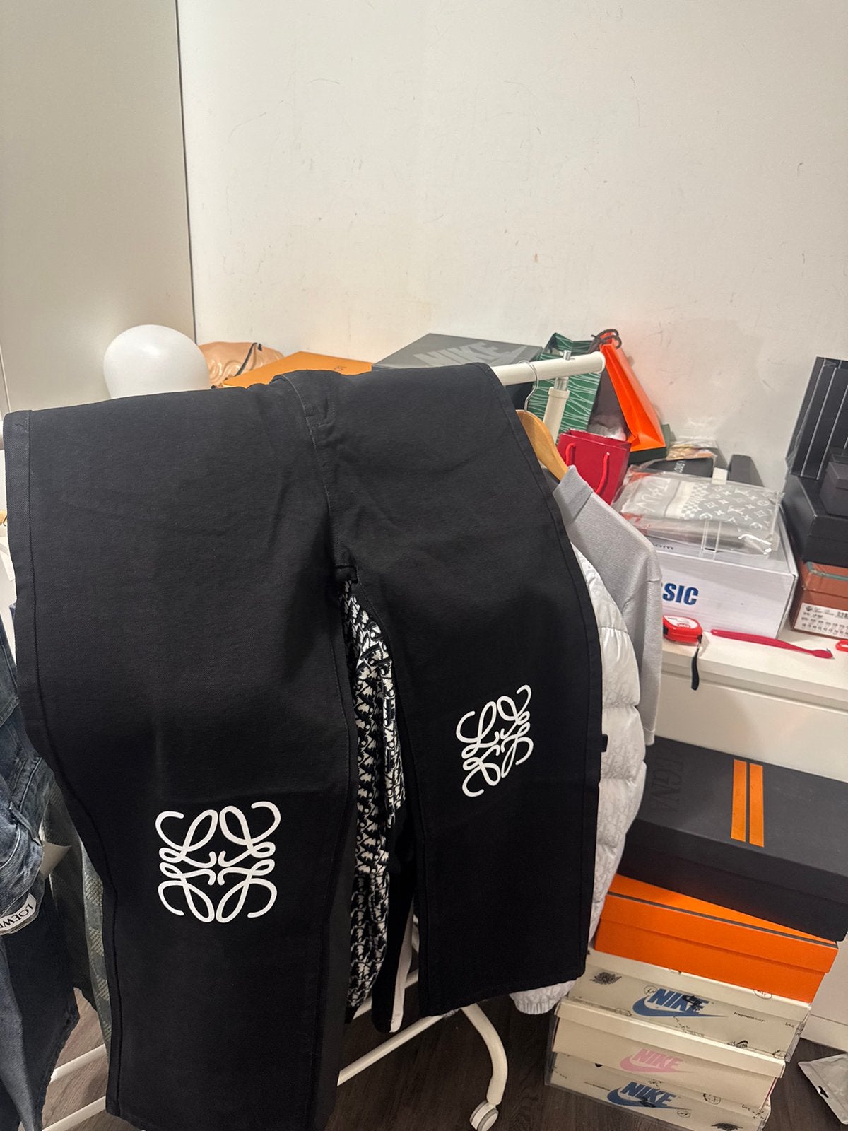 LOEWE Anagam Baggy Jeans zwart, Kleding | Heren, Ophalen of Verzenden, Nieuw, Blauw