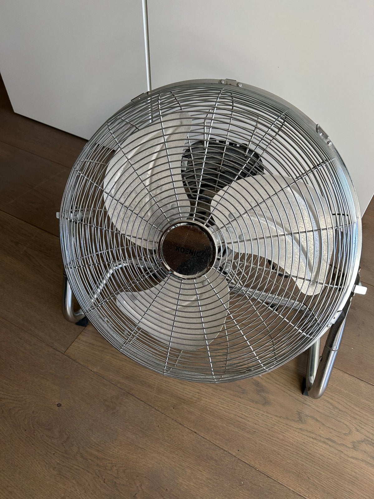 Koenic vloerventilator 40 cm - 4 standen - perfect werkend, Ophalen, Gebruikt, Vloerventilator