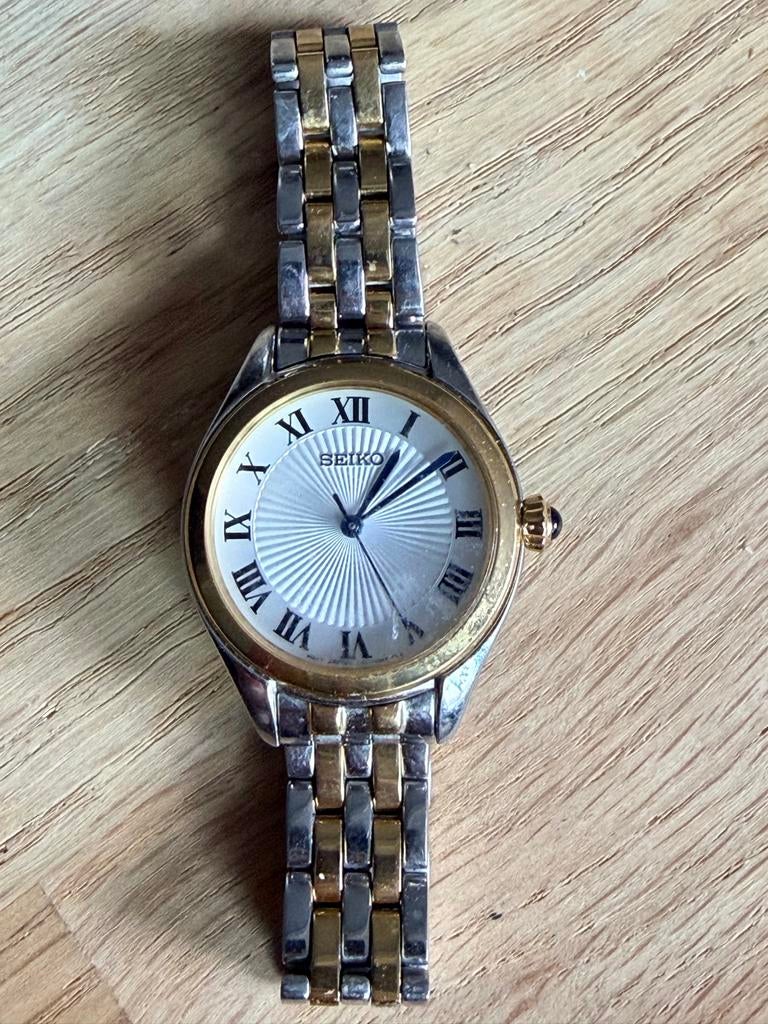 Seiko tweekleurig Dameshorloge 6N01-00G0, Sieraden, Tassen en Uiterlijk, Horloges | Dames, Seiko, Gebruikt, Staal, Polshorloge