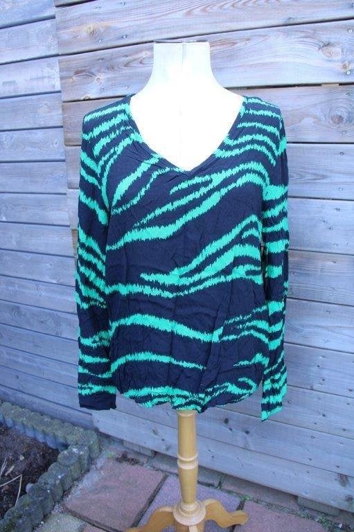 Tuniek zwart/ groen Geisha mt XL/42 Vaste prijs, Kleding | Dames, Geisha, Zwart, Maat 42/44 (L), Ophalen of Verzenden