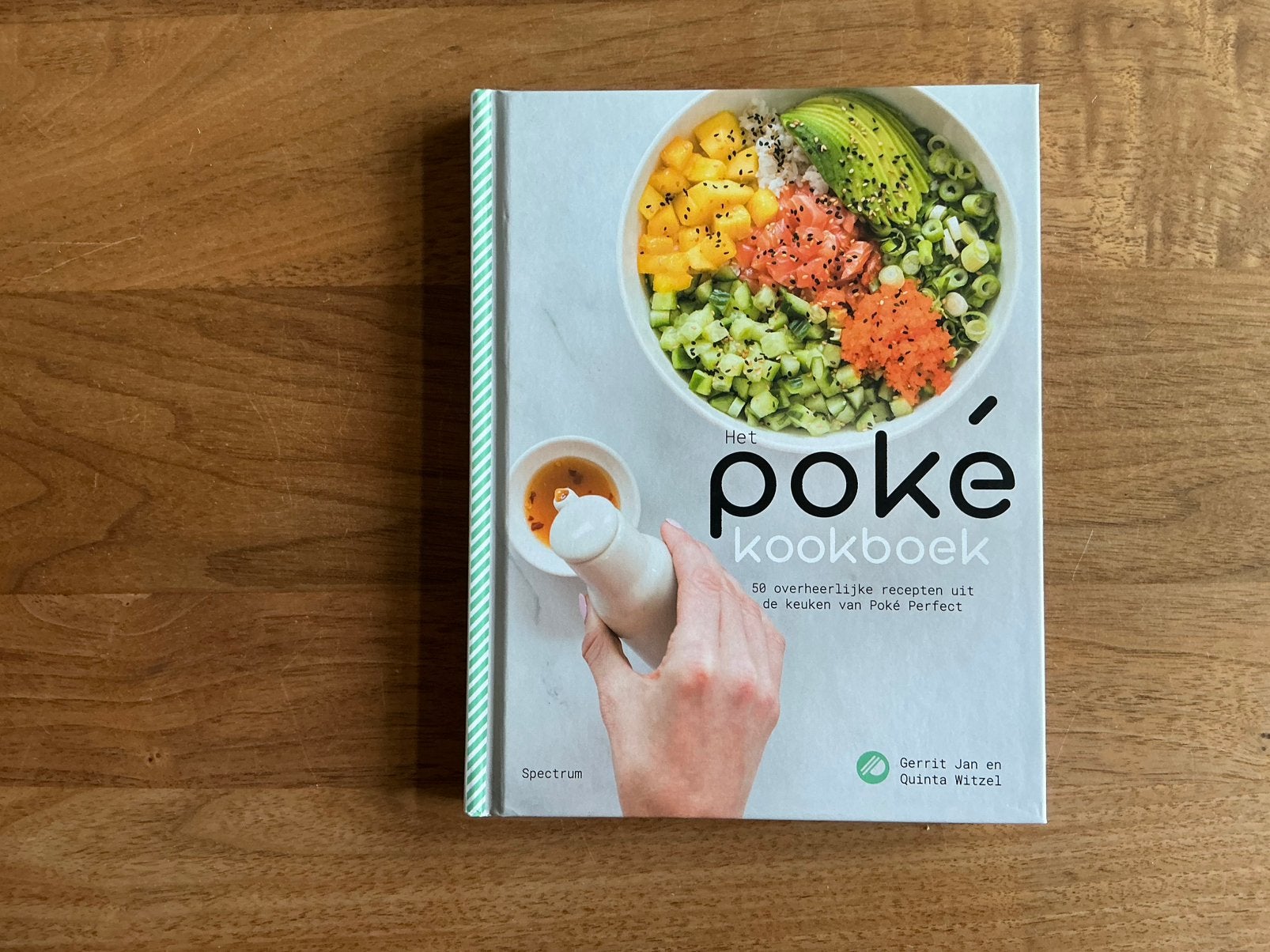 Het poké kookboek - Poké Perfect - Gerrit J.en Quinta Witzel, Ophalen of Verzenden, Zo goed als nieuw