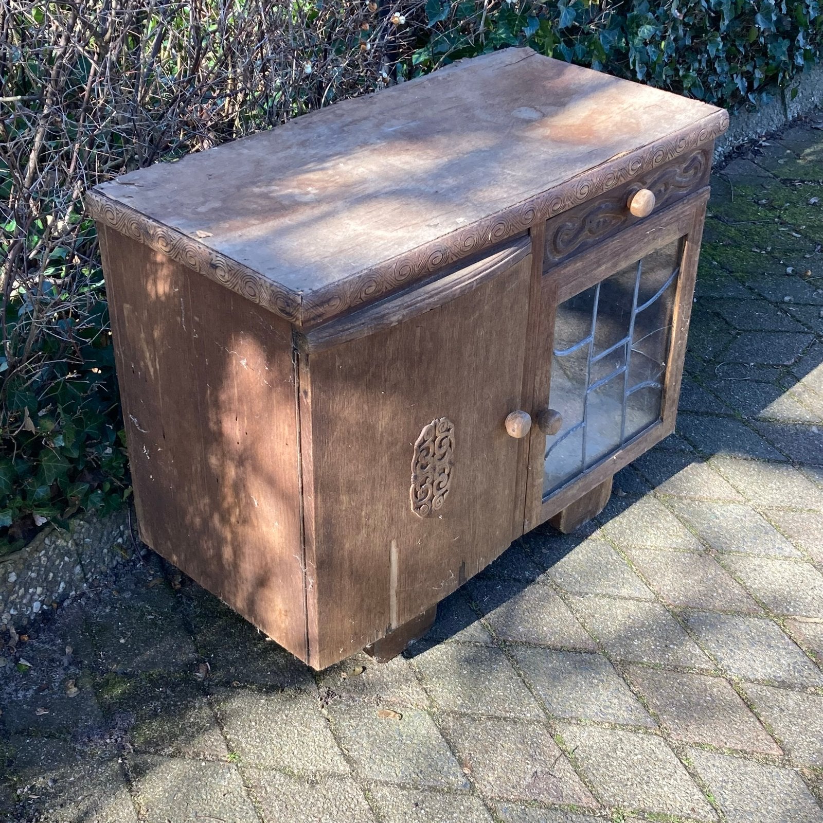 Antiek kastje met glas in lood - opknapper, Ophalen