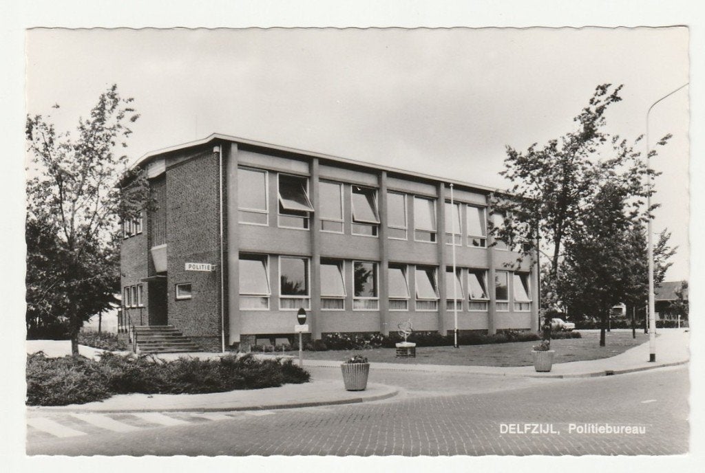 Delfzijl - Politiebureau, Verzenden, 1960 tot 1980, Ongelopen, Groningen
