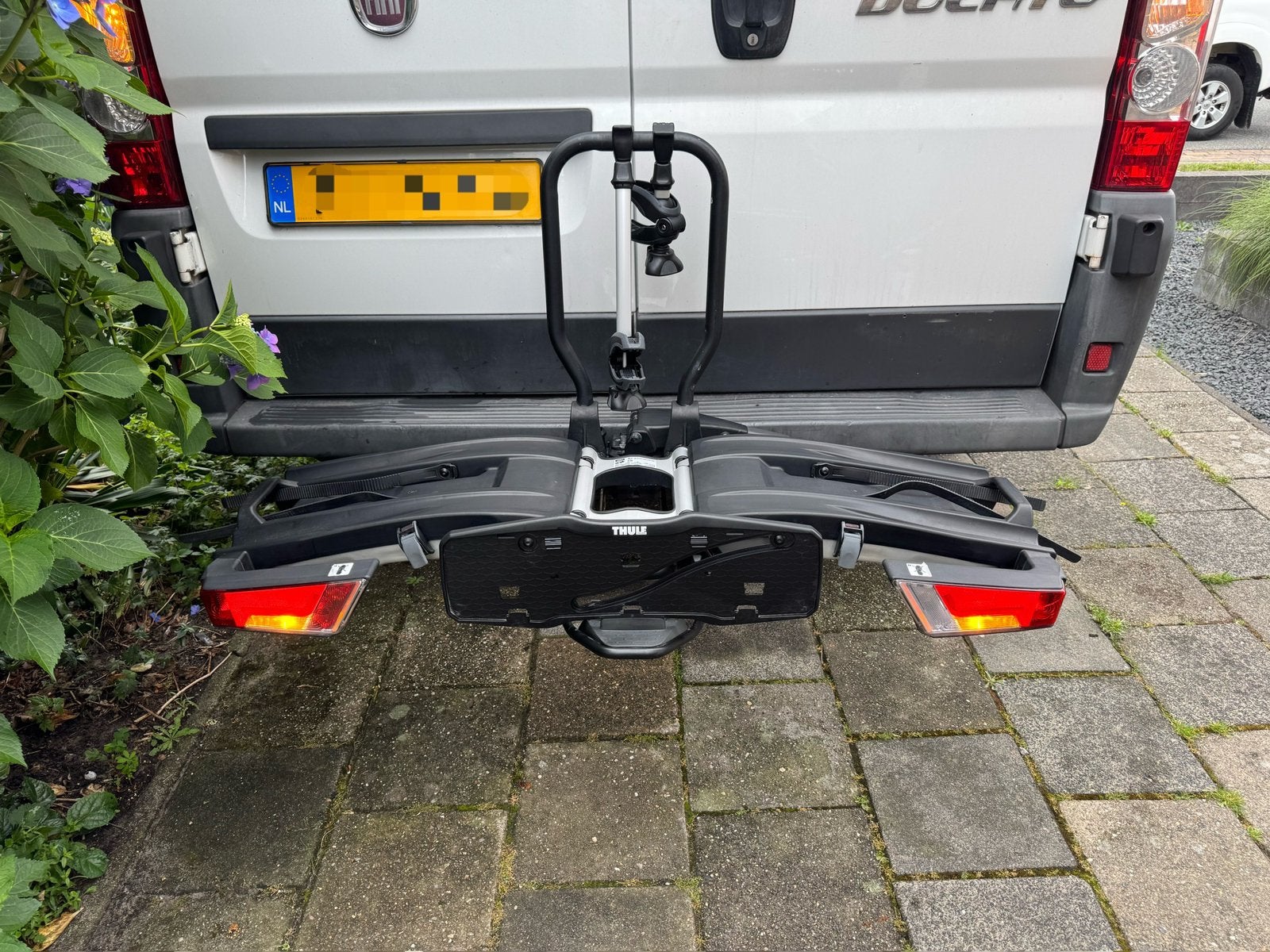Thule EasyFold XT 933 Fietsendrager  Kantelbaar & Inklapbaar, Auto diversen, Fietsendragers, Ophalen, Elektrische fiets, Zo goed als nieuw