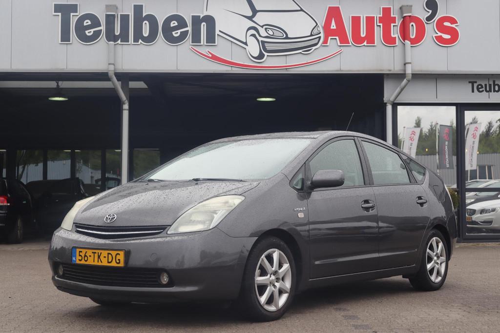 Toyota Prius 1.5 VVT-i Tech Edition | Navigatie | Climate co, Gebruikt, 4 cilinders, 23 km/l, Origineel Nederlands